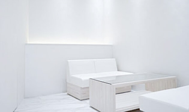 完全予約制で顔合わせなし